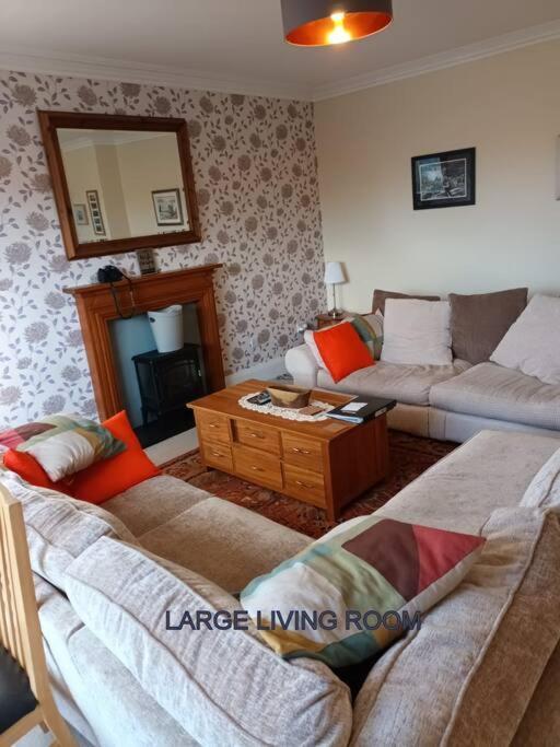 Harlech/Huge Three Bedroom/Best Location Llanbedr  Eksteriør bilde